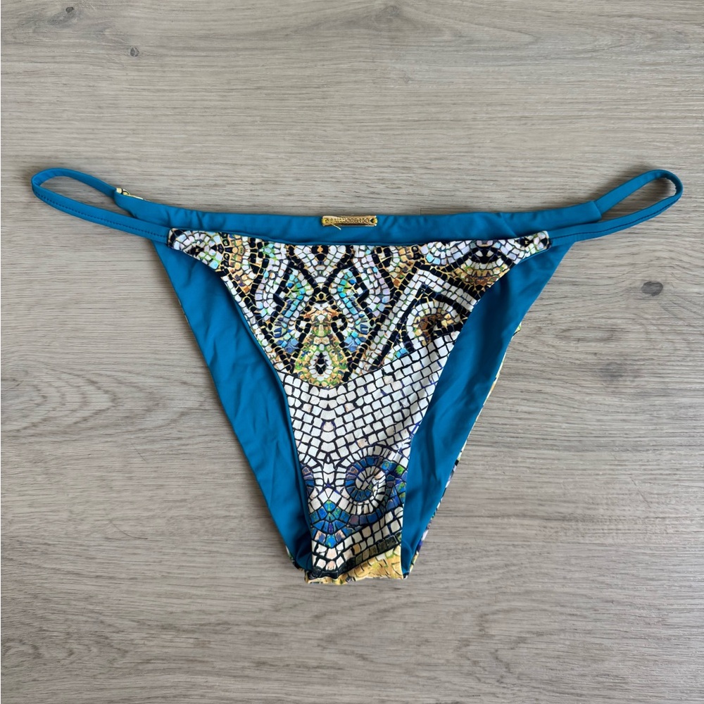 San Lorenzo Blue Bikini with Cheeky Cut Mosaic Print Reversible Size Large - Picture 2 of 4